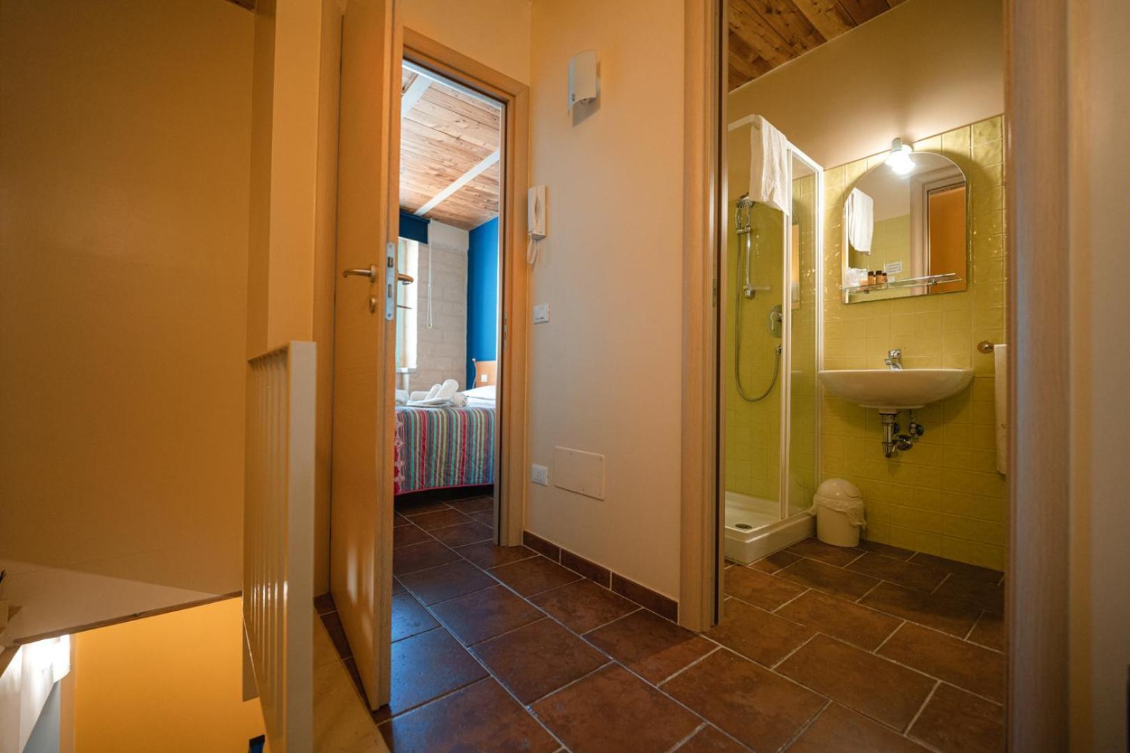 Hotel La Piccola Torre Bisceglie Habitación foto