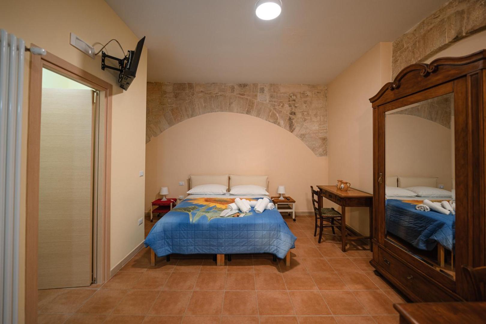 Hotel La Piccola Torre Bisceglie Exterior foto